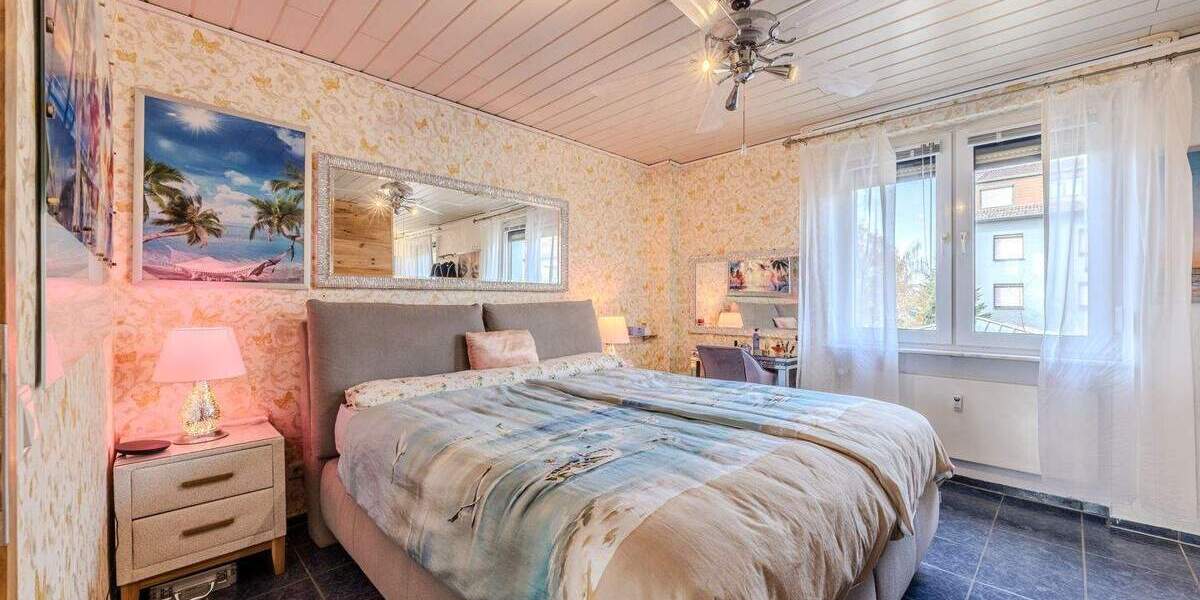 Etagenwohnung Aschaffenburg Schweinheim - 5 Zimmer, 116 m&sup2;, 399.500&euro; | Angebot:25690999