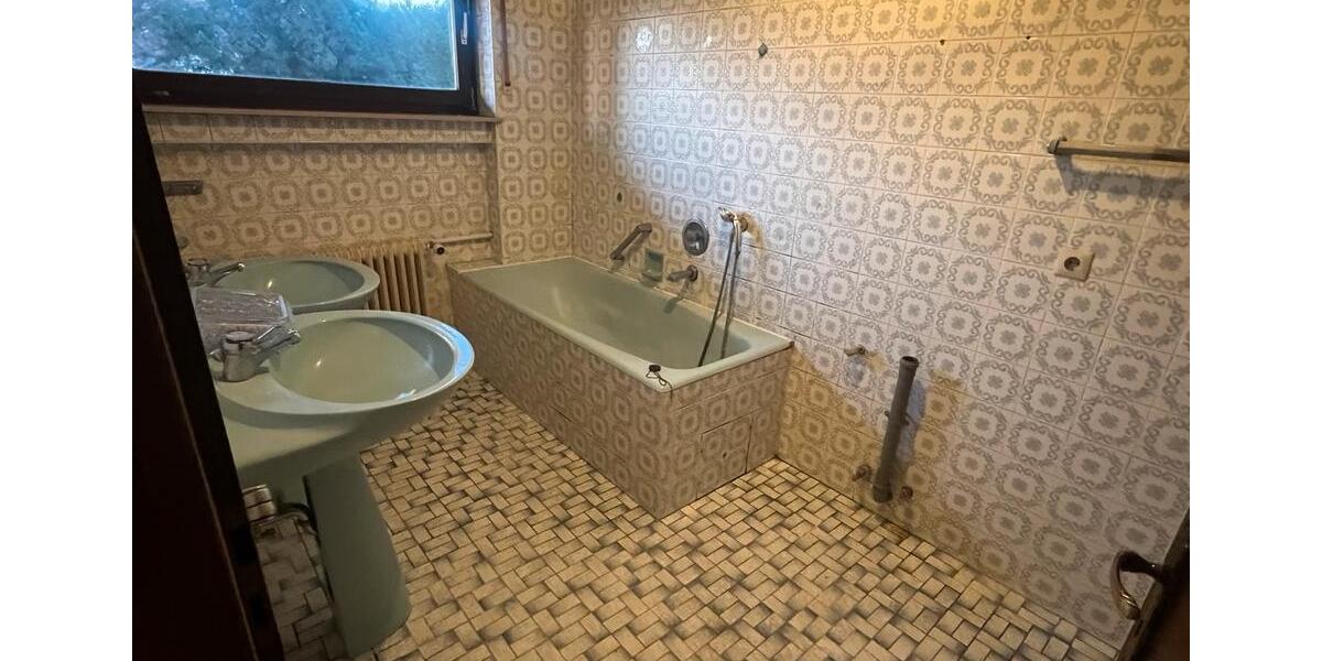 Etagenwohnung Haibach - 4 Zimmer, 93 m&sup2;, 1.350&euro; | Angebot:26021038