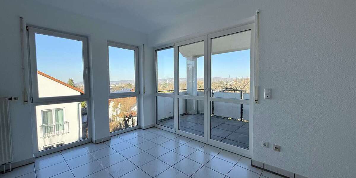 Etagenwohnung Aschaffenburg Stadtmitte - 3 Zimmer, 80 m&sup2;, 1.050&euro; | Angebot:26882937