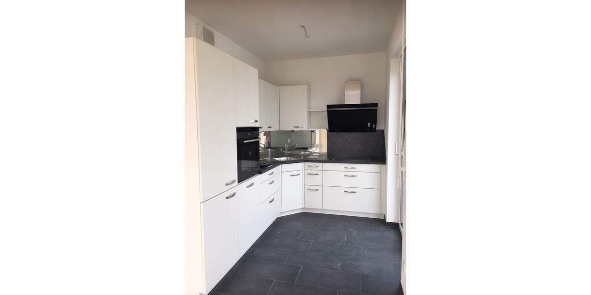 Etagenwohnung Frankfurt am Main Gallus - 2 Zimmer, 90 m&sup2;, 760.000&euro; | Angebot:25662405