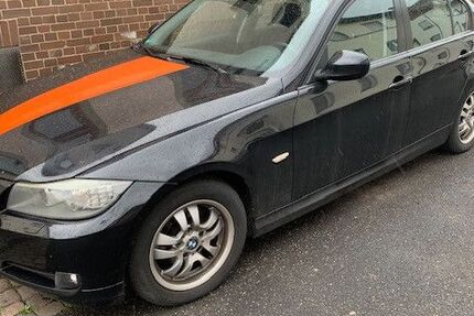 BMW 318 120.000 km 6.250 &euro; Hanau 63457