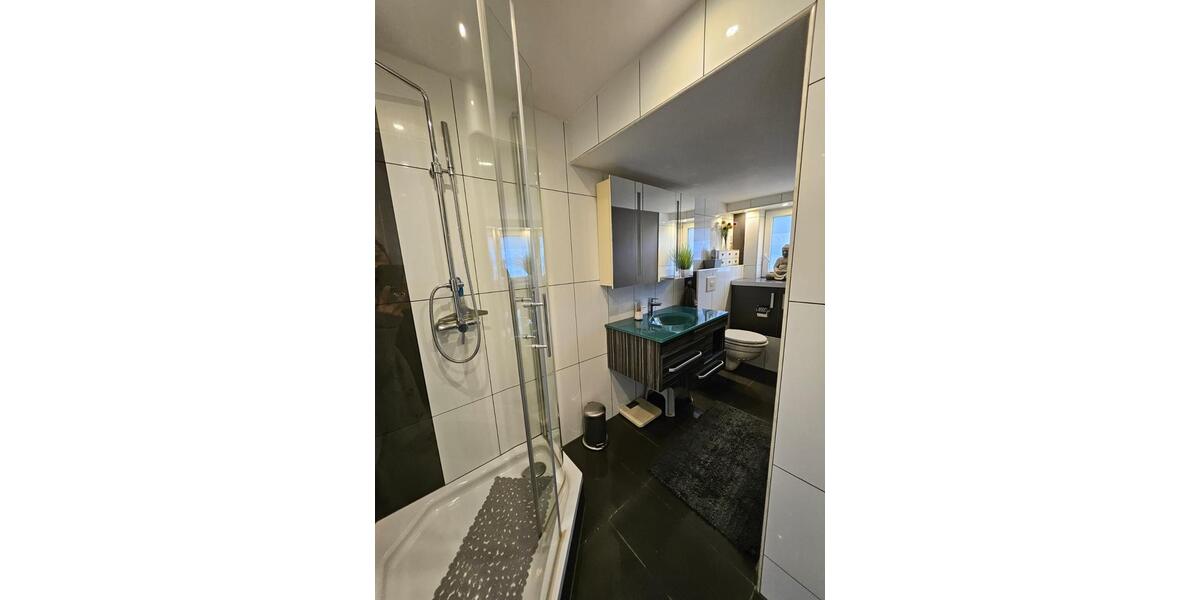 Erdgeschoßwohnung Gründau - 3 Zimmer, 120 m&sup2;, 1.300&euro; | Angebot:25179922