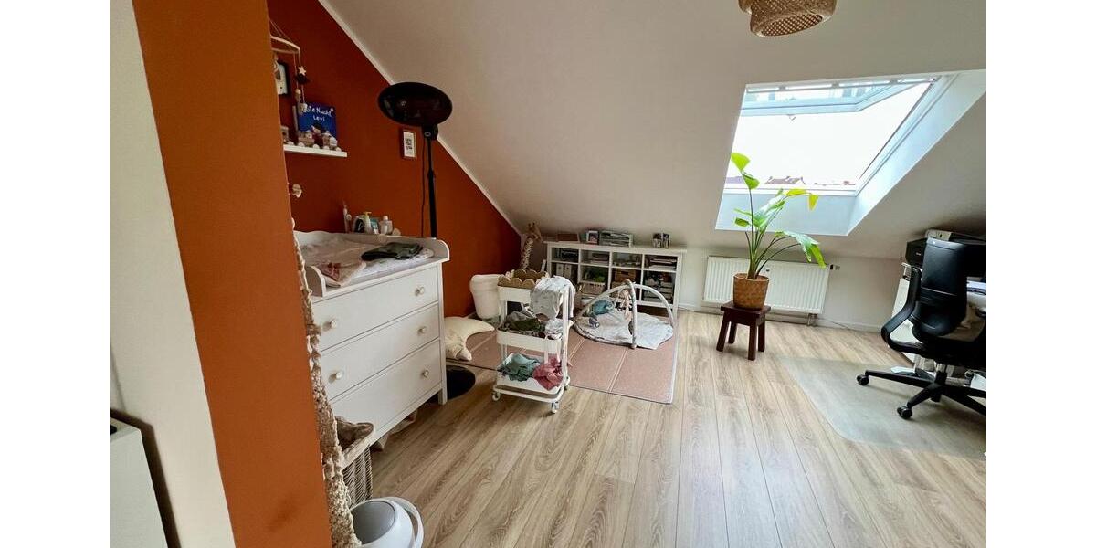 Dachgeschoßwohnung Großkrotzenburg - 2 Zimmer, 70 m&sup2;, 700&euro; | Angebot:26019494