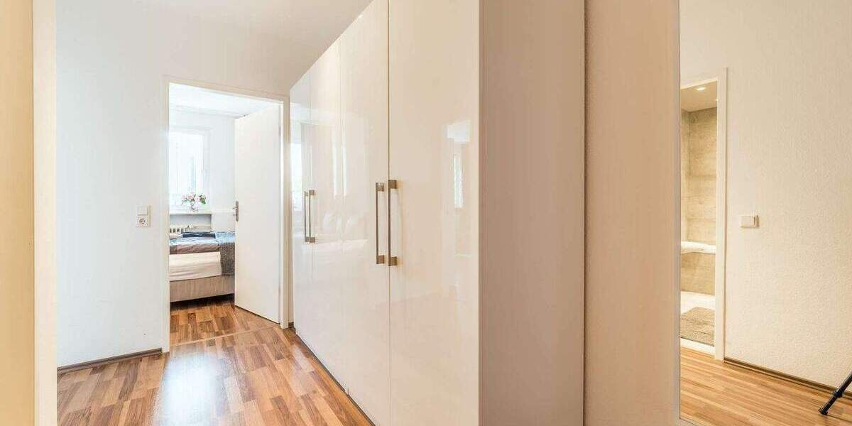 Etagenwohnung Frankfurt am Main Westend-Süd - 2 Zimmer, 48 m&sup2;, 1.920&euro; | Angebot:25769139