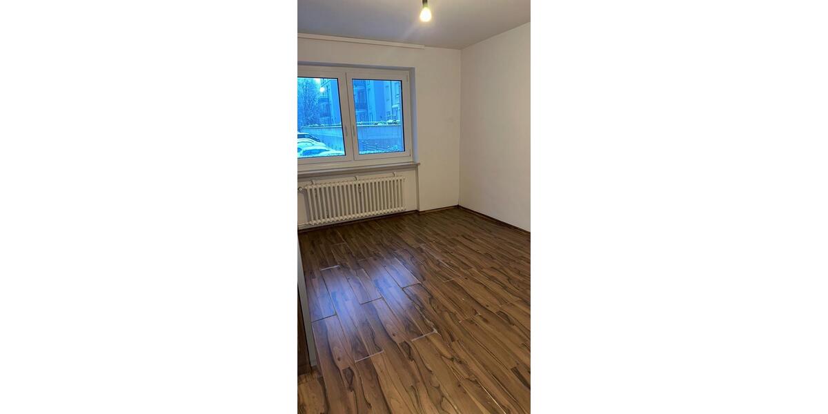 Etagenwohnung Mühlheim am Main - 4 Zimmer, 93 m&sup2;, 1.600&euro; | Angebot:25900537
