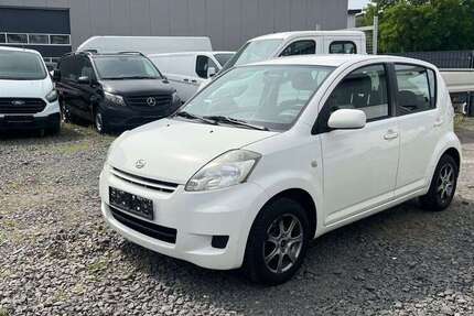 Daihatsu Sirion 157.000 km 2.300 &euro; Büdingen-Düdelsheim 63654