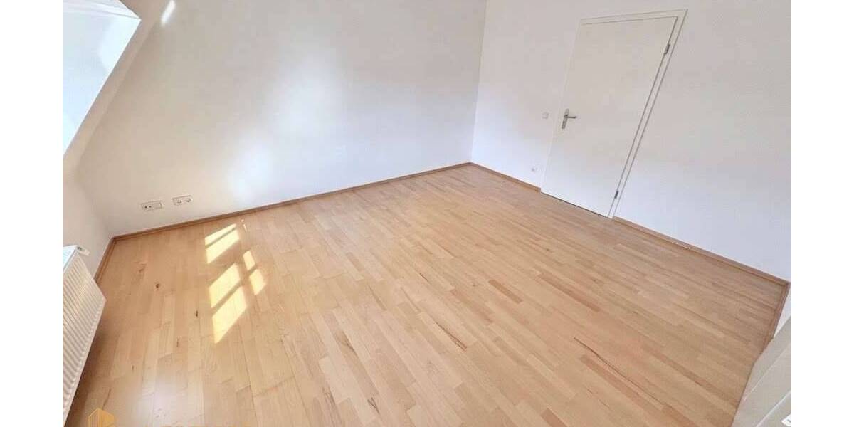 Etagenwohnung Aschaffenburg Innenstadt - 3 Zimmer, 95 m&sup2;, 950&euro; | Angebot:26929620