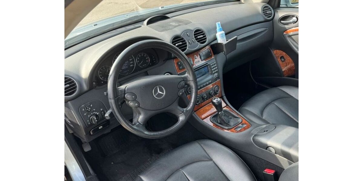Mercedes-Benz CLK 200 260.000 km 5.299 &euro; Frankfurt am Main 60313