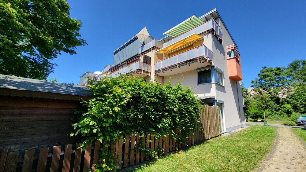 Eck-Haus im Haus mit Garten in toller Lage von Hanau - Maisonettenwohnung Hanau | Angebot:26924458
