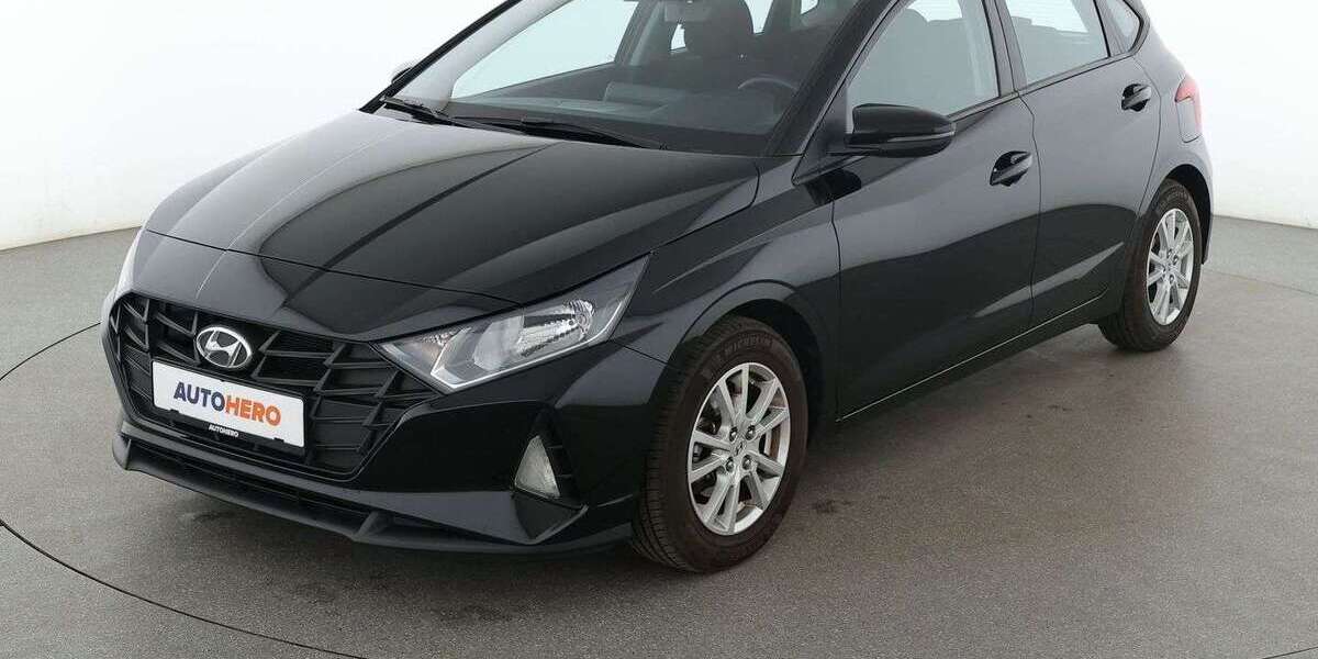 Hyundai i20 22.708 km 13.200 &euro; Frankfurt am Main 65936