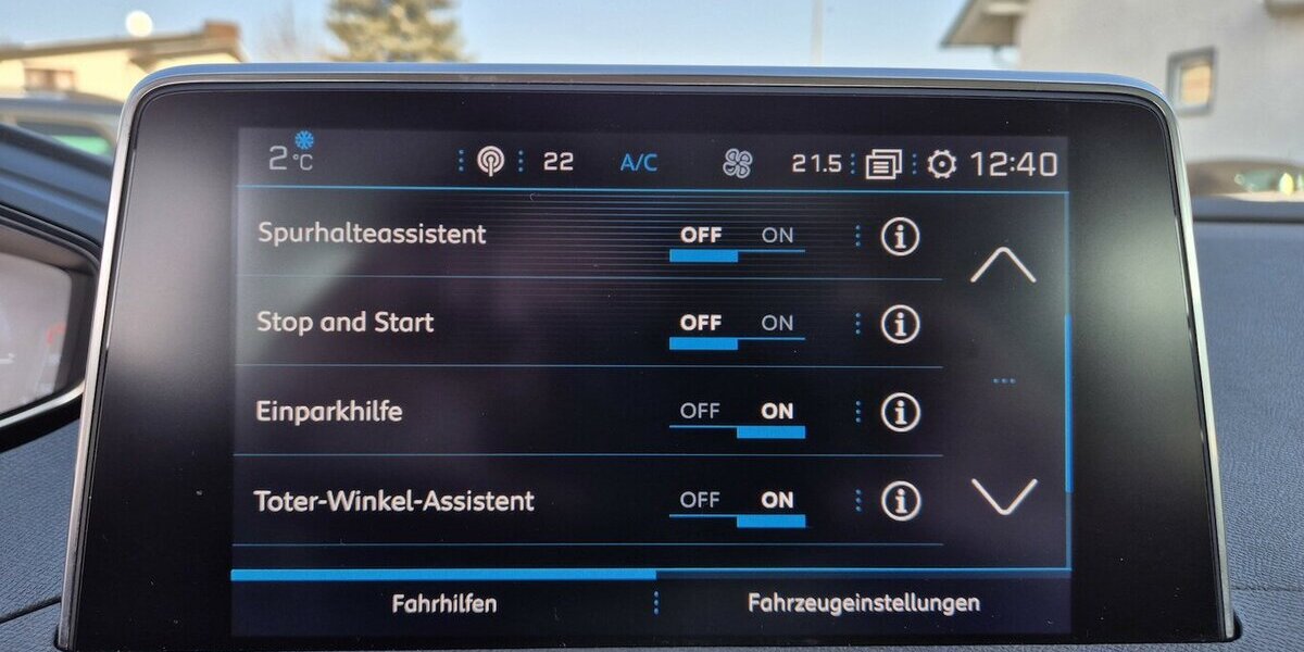 Peugeot 3008 1,2l Allure Navi, Rückfahrkamera, Parktronic 62.852 km 14.990 &euro; Rodgau 63110