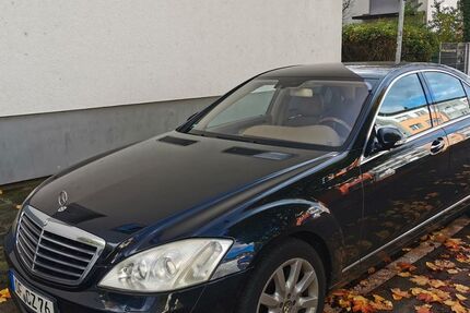 Mercedes-Benz S 320 193.000 km 12.400 &euro; Offenbach 63071
