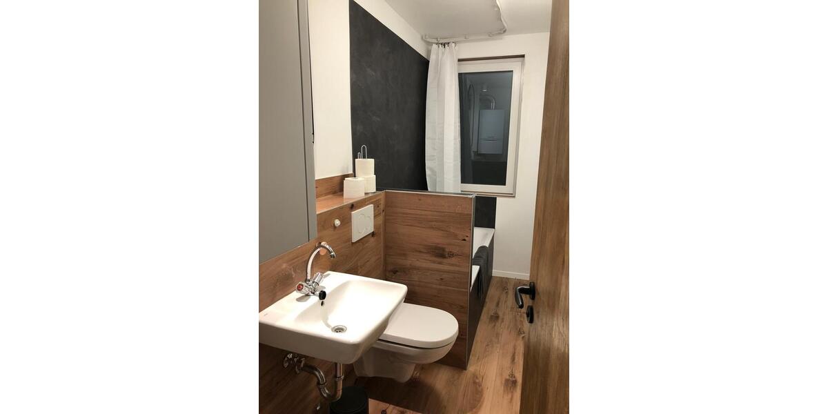 Etagenwohnung Frankfurt am Main Ostend - 3.5 Zimmer, 67 m&sup2;, 1.800&euro; | Angebot:24119337
