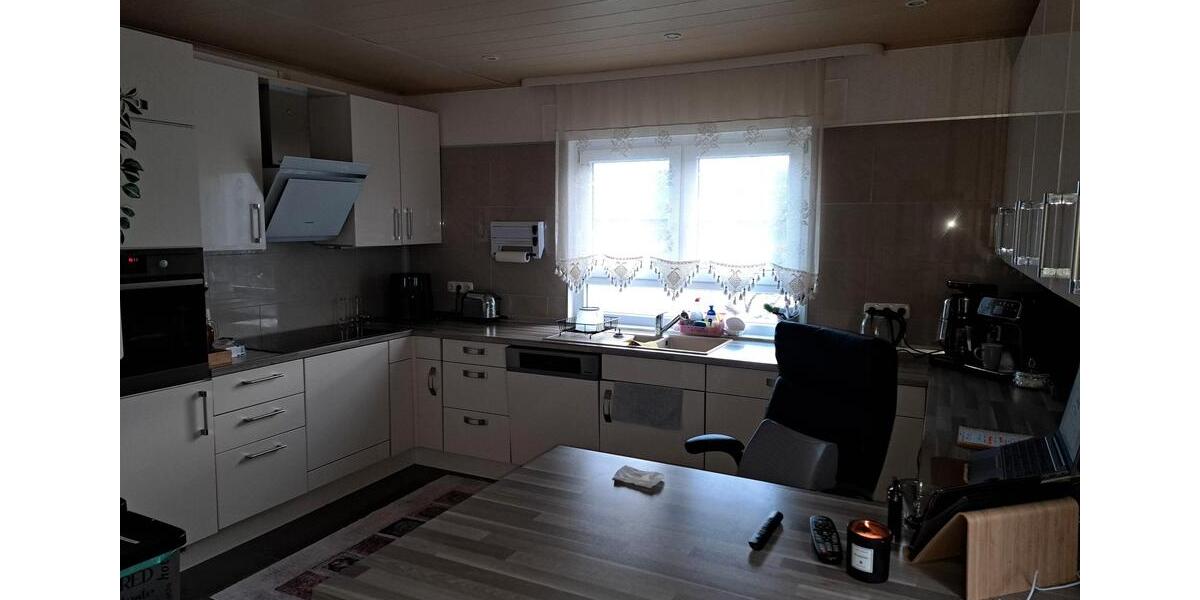 Einfamilienhaus Freigericht - 4 Zimmer, 235 m&sup2;, 2.000&euro; | Angebot:25365735