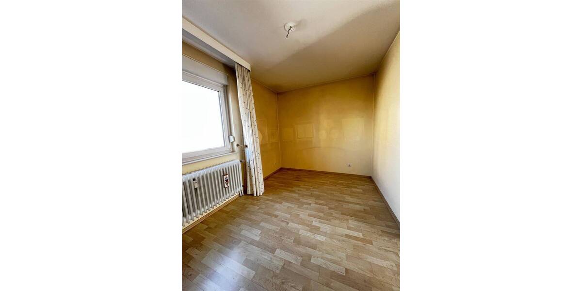 Etagenwohnung Maintal Bischofsheim - 4 Zimmer, 111 m&sup2;, 299.000&euro; | Angebot:25736694