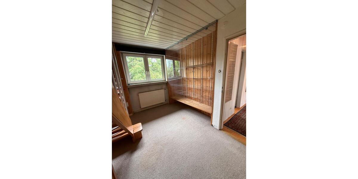 Reihenhaus Frankfurt am Main Eschersheim - 6 Zimmer, 165 m&sup2;, 700.000&euro; | Angebot:26939260