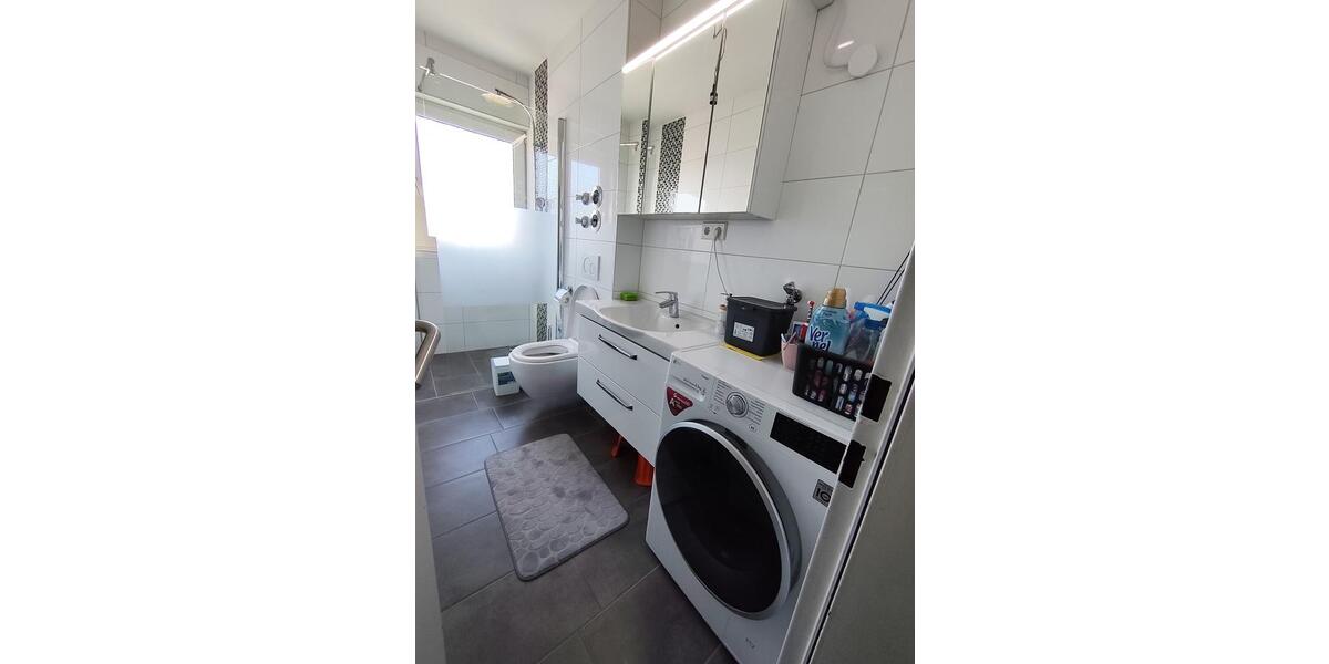 Etagenwohnung Offenbach am Main Bieber - 3 Zimmer, 68 m&sup2;, 1.100&euro; | Angebot:25931306