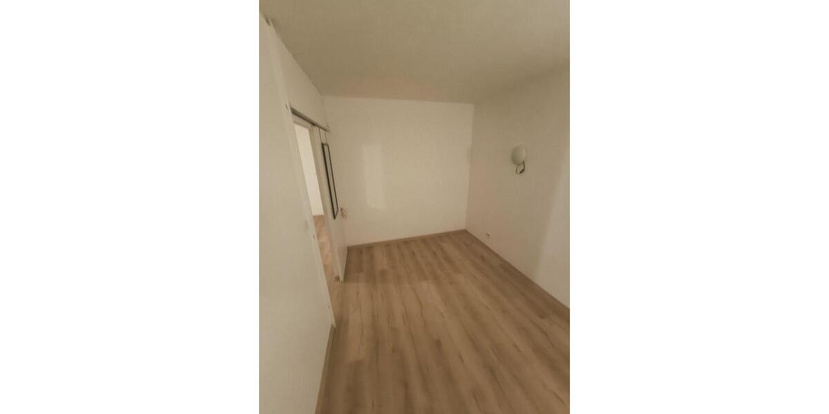 Etagenwohnung Hanau - 2 Zimmer, 45 m&sup2;, 825&euro; | Angebot:25895078