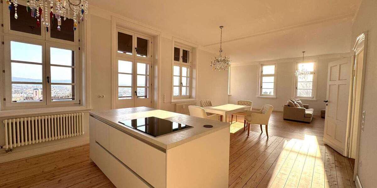 Etagenwohnung Gelnhausen - 4 Zimmer, 161 m&sup2;, 2.576&euro; | Angebot:25957795