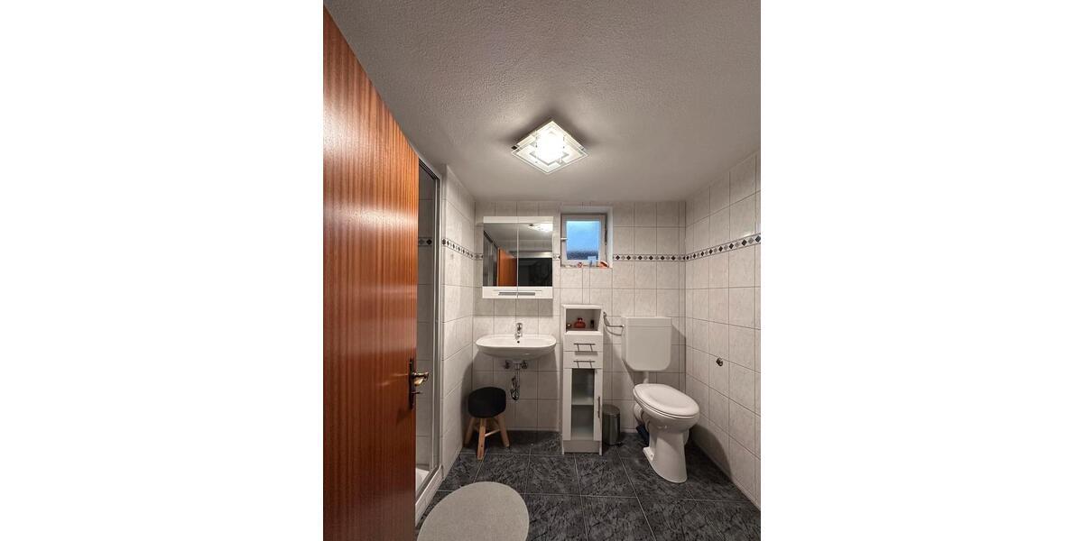 Einfamilienhaus Ortenberg - 5 Zimmer, 170 m&sup2;, 145.000&euro; | Angebot:23297407