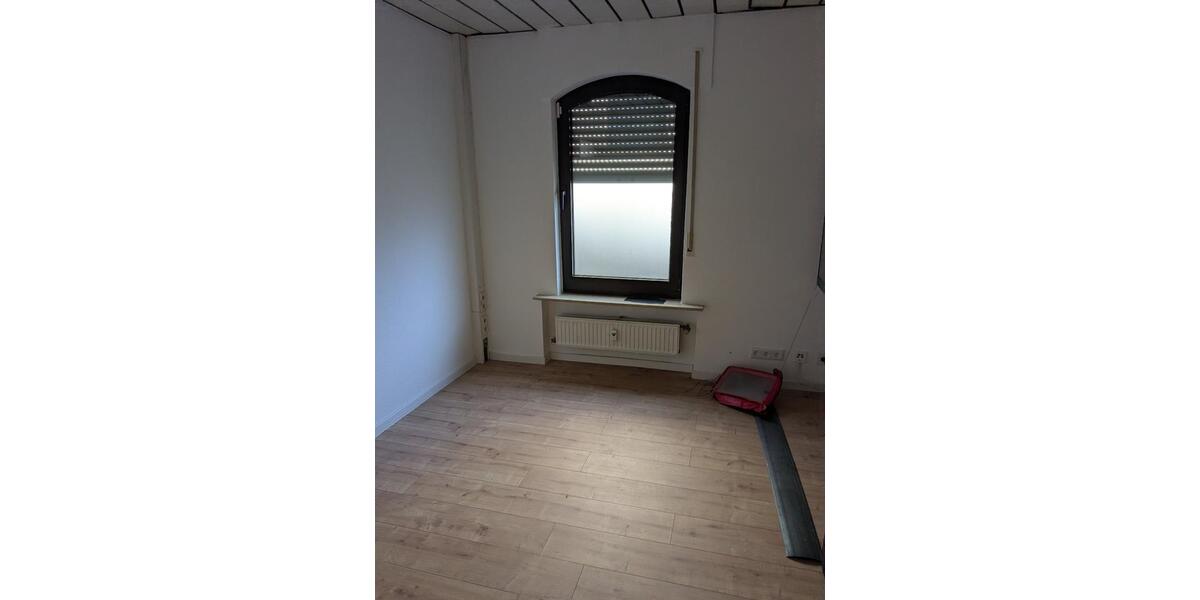 Gewerbeobjekt Obertshausen - 1.200&euro; | Angebot:24634268