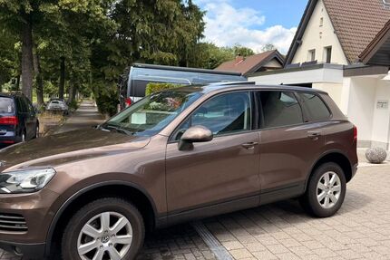 VW Touareg 152.541 km 12.900 &euro; Niddatal-Assenheim 61194