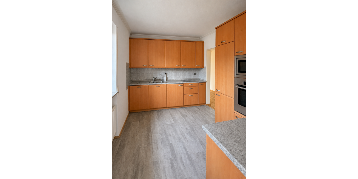 *4-FH davon 3 Wgh. sofort beziehbar - schöner Fernblick - DG vermietet* - Mehrfamilienhaus, Wohnhaus Bad Soden am Taunus | Angebot:27380373