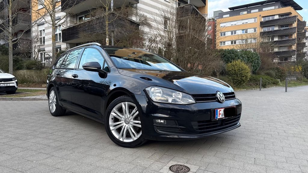 VW Golf 197.912 km 7.350 &euro; Frankfurt am Main 60486