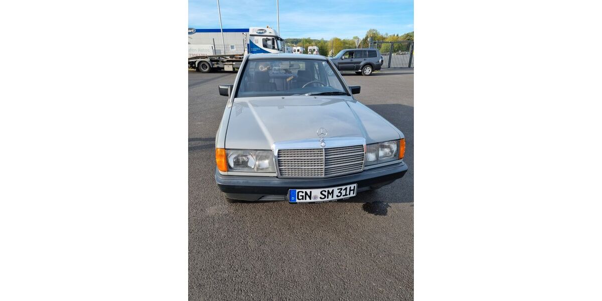 Mercedes-Benz 190 93.000 km 6.700 &euro; Biebergemünd 63599