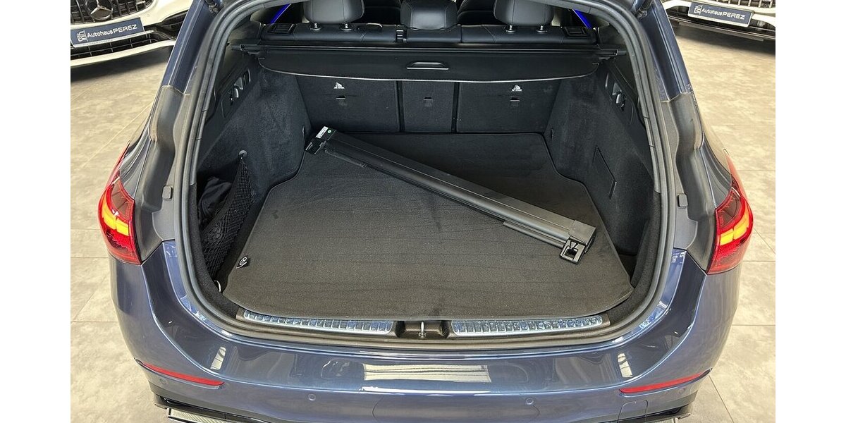 Mercedes-Benz C 300 T d AMG PREMIUM DISTRONIC+- PANO-NIGHT 25.989 km 47.979 &euro; Groß-Umstadt 64823