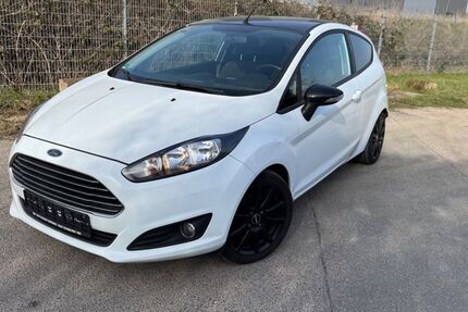 Ford Fiesta 79.760 km 5.299 &euro; Offenbach 63067