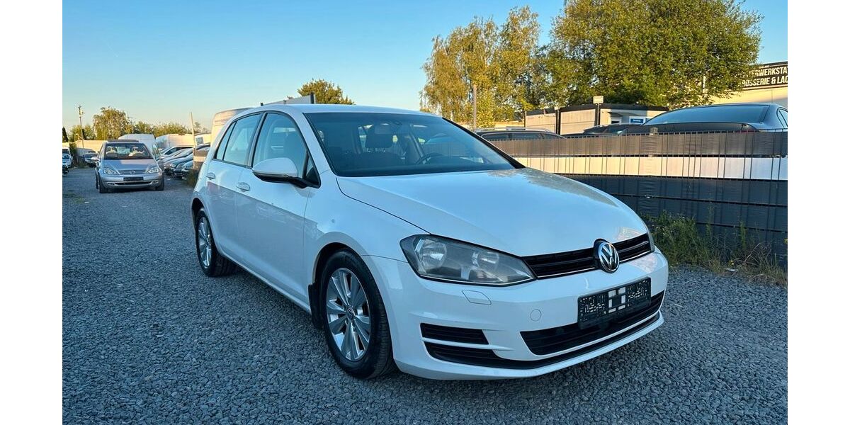 VW Golf 140.000 km 9.699 &euro; Dietzenbach 63128