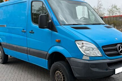 Mercedes-Benz Sprinter 680.000 km 10.500 &euro; Frankfurt Am Main 60386