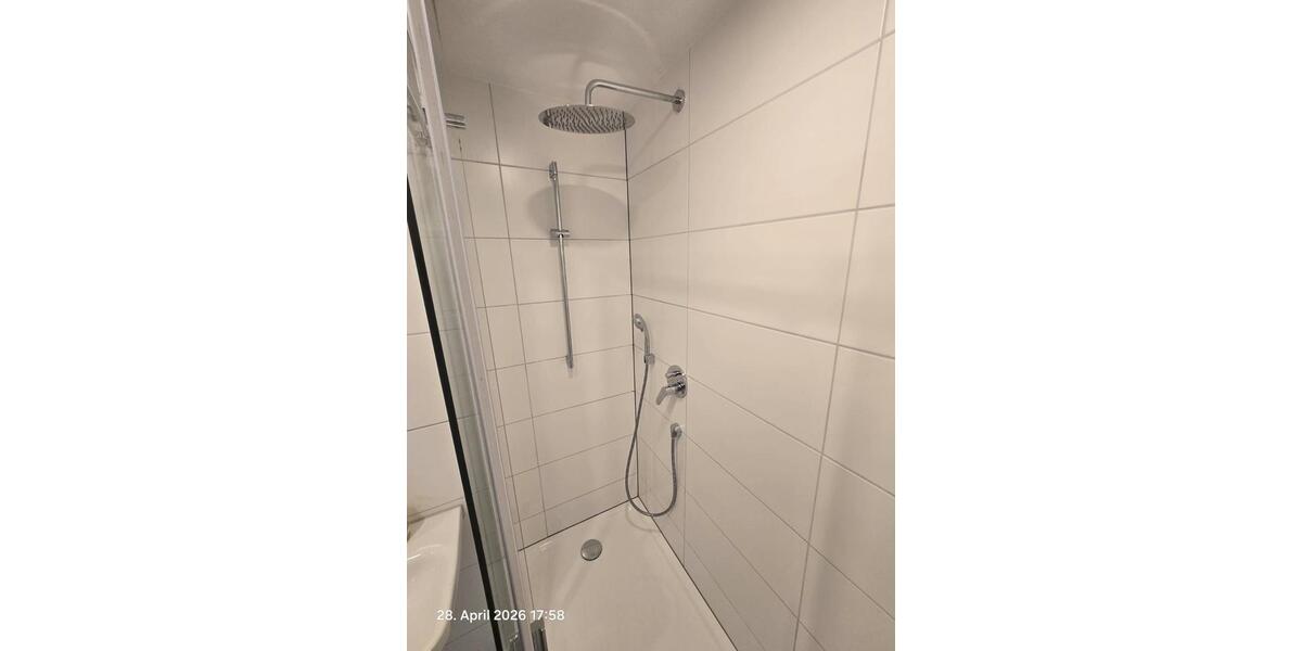 Etagenwohnung Offenbach am Main Hafen - 3 Zimmer, 75 m&sup2;, 1.200&euro; | Angebot:26482978