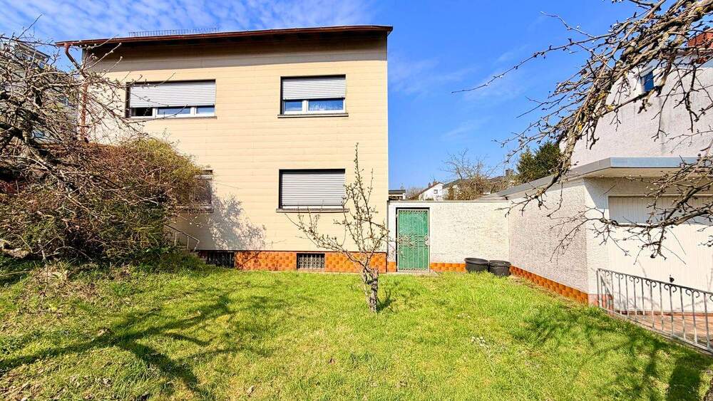 Mehrfamilienhaus, Wohnhaus Frankfurt am Main Bergen-Enkheim - 6 Zimmer, 700.000&euro; | Angebot:25850431