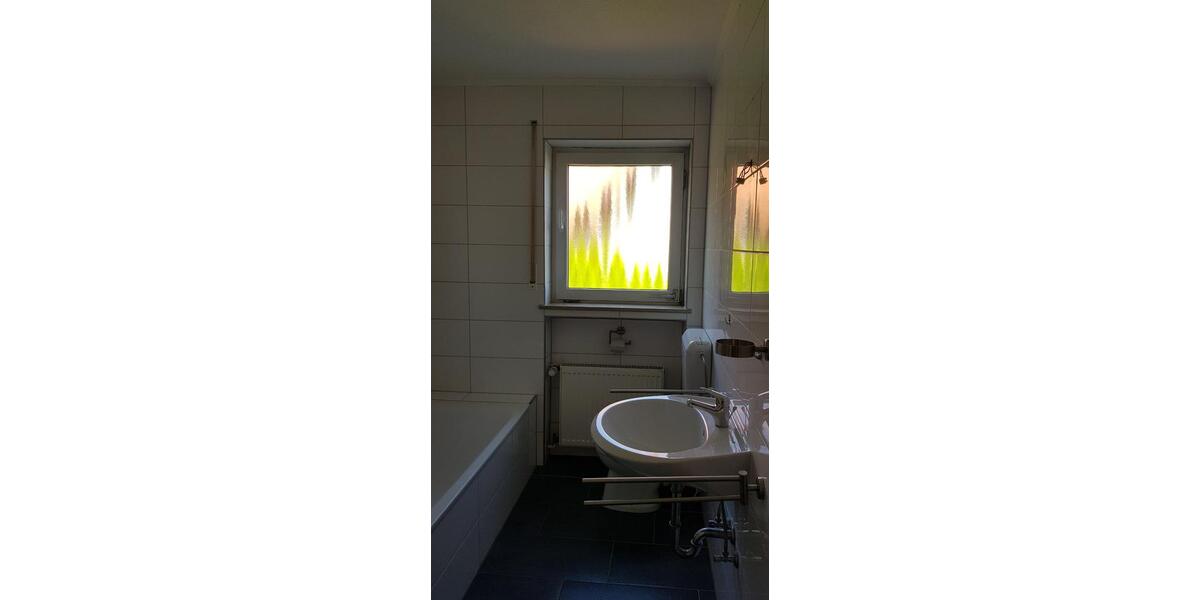 Erdgeschoßwohnung Alzenau - 5 Zimmer, 140 m&sup2;, 1.270&euro; | Angebot:24752281