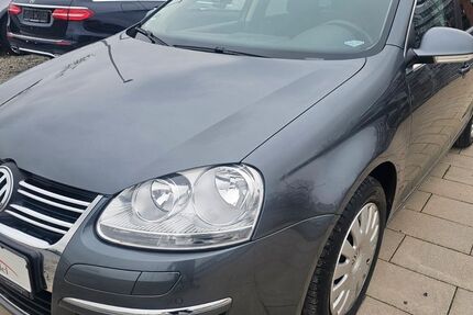 VW Golf 92.000 km 8.950 &euro; Aschaffenburg 63741