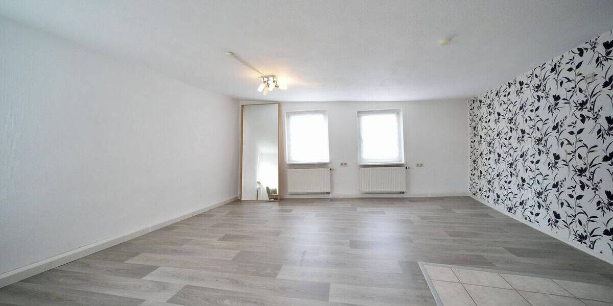 Einfamilienhaus Schaafheim Radheim - 6 Zimmer, 208 m&sup2;, 265.000&euro; | Angebot:25986138