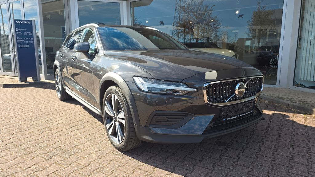 Volvo V60 Cross Country 19.500 km 39.490 &euro; Dietzenbach 63128