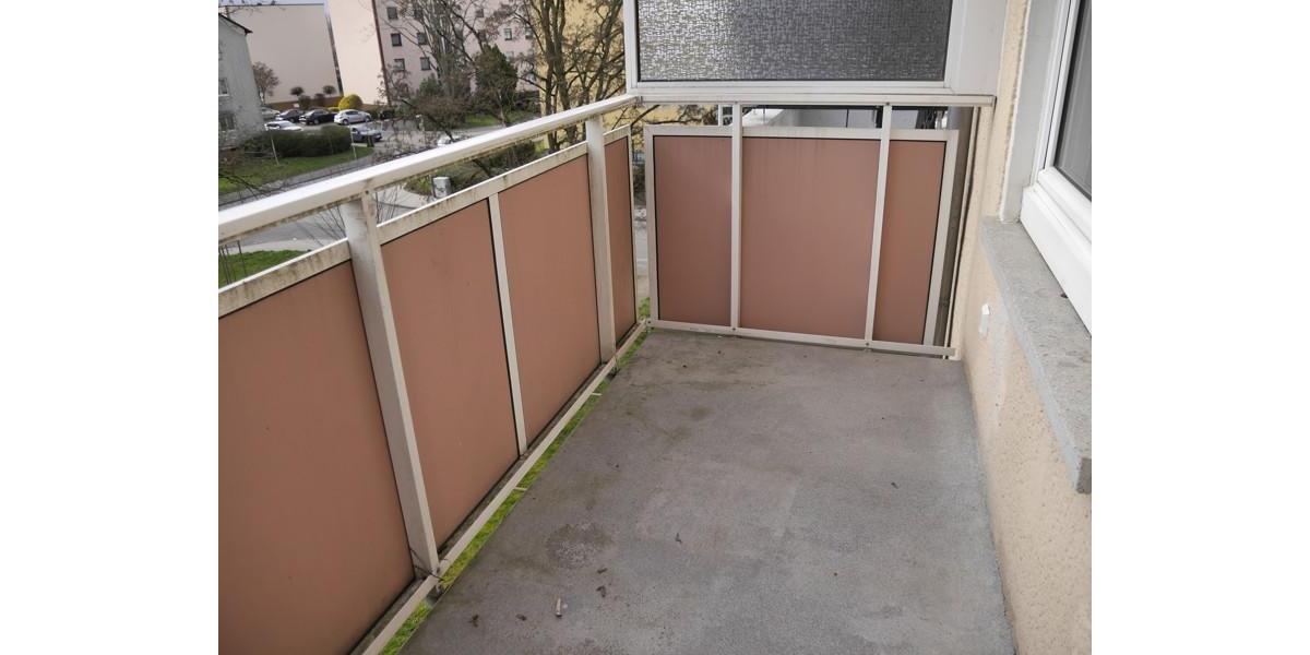 Etagenwohnung Hanau Großauheim - 2.5 Zimmer, 61 m&sup2;, 608&euro; | Angebot:25802587