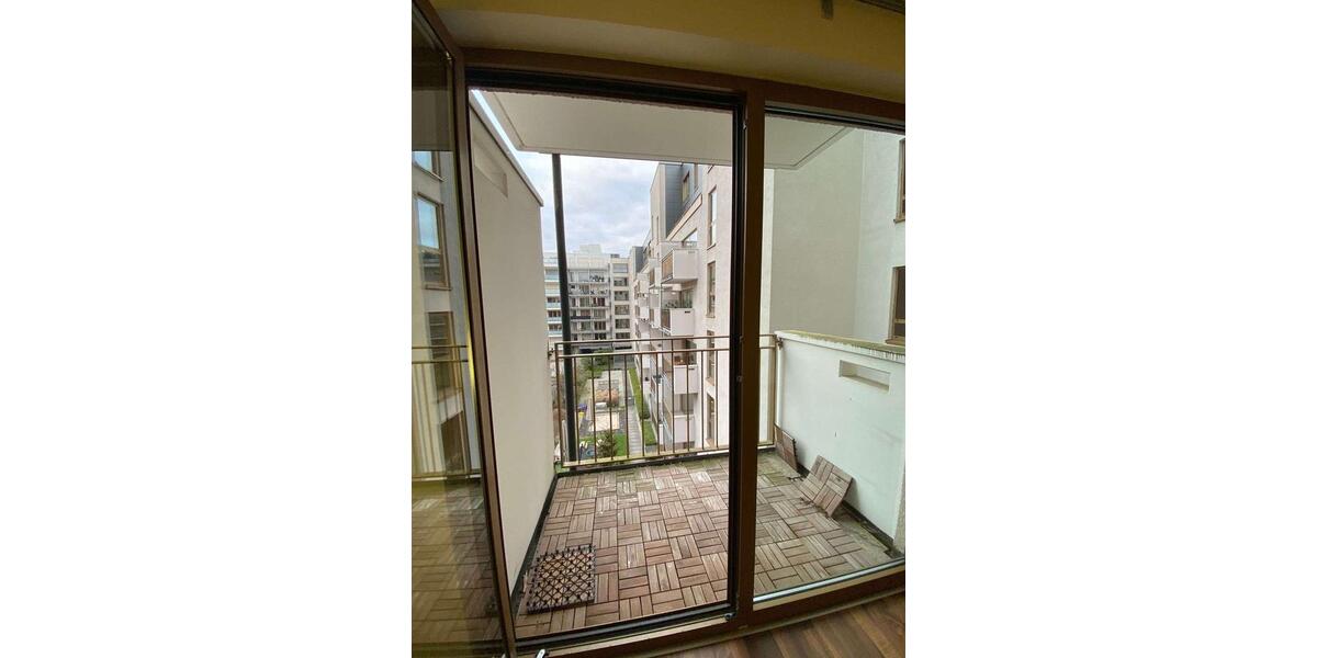 Etagenwohnung Frankfurt am Main Bockenheim - 2 Zimmer, 73 m&sup2;, 1.260&euro; | Angebot:25976065