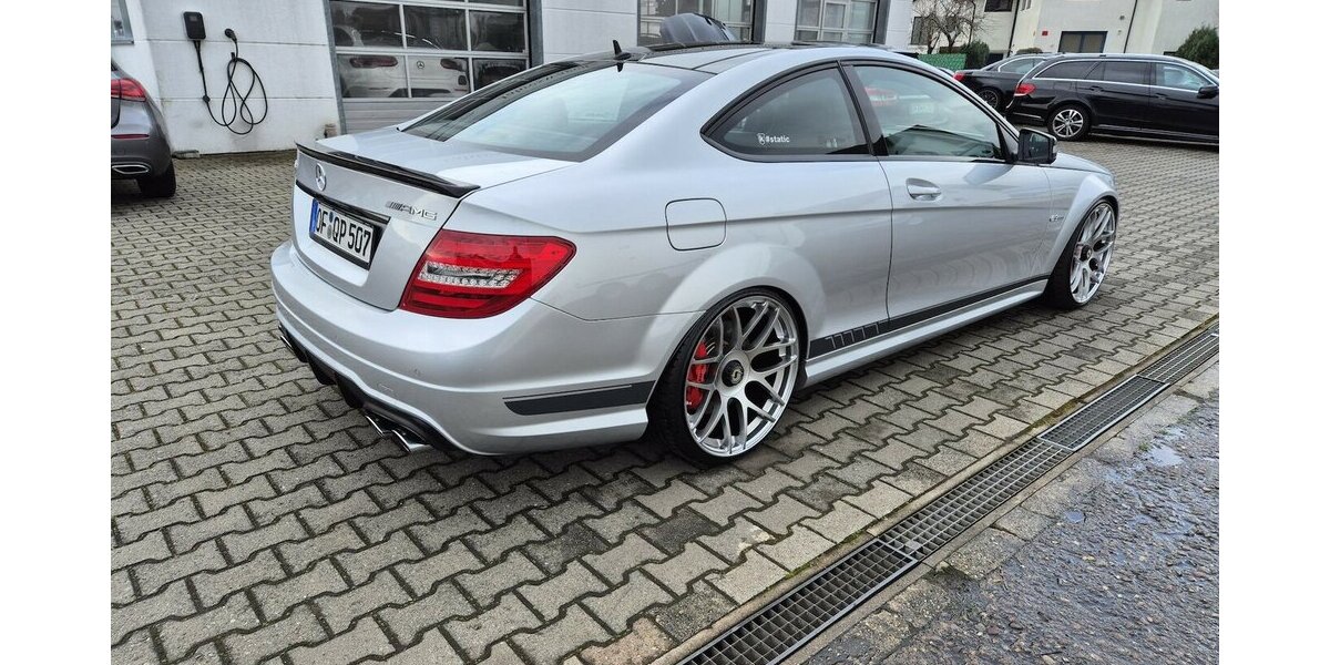 Mercedes-Benz C 63 AMG Coupe Edition 507 Panoramadach 138.000 km 57.900 &euro; Rodgau 63110