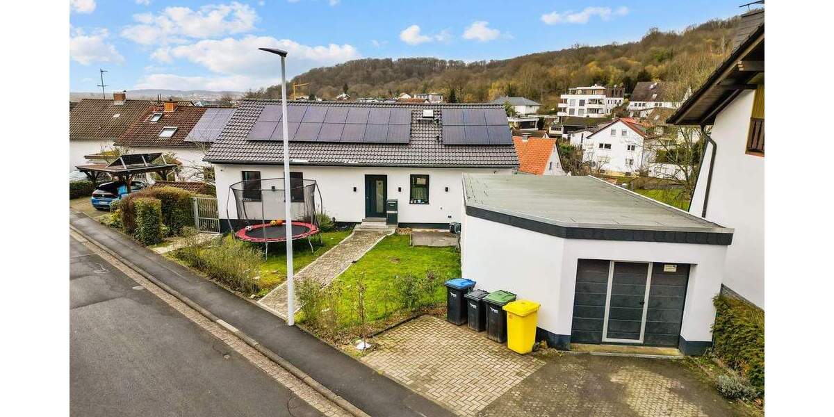 Einfamilienhaus Gelnhausen - 6 Zimmer, 196 m&sup2;, 875.000&euro; | Angebot:25685338