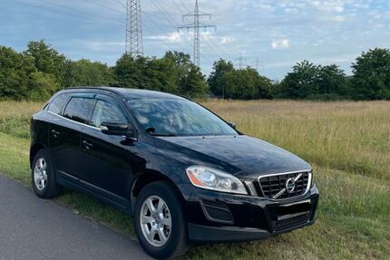 Volvo XC60 275.000 km 8.900 &euro; Kleinostheim 63801