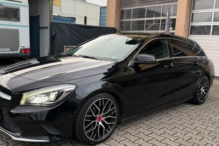 Mercedes-Benz CLA Shooting Brake 166.000 km 14.990 &euro; Frankfurt am Main 65933