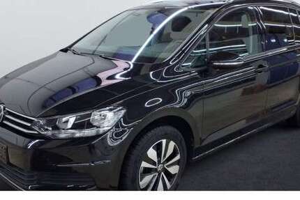 VW Touran 14.647 km 31.180 &euro; Frankfurt 60326