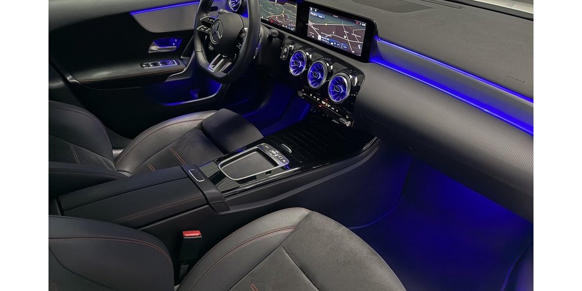 Mercedes-Benz A 35 AMG 4M DISTRONIC- BURMESTER- PANORAMA-NIGHT 25.798 km 46.699 &euro; Groß-Umstadt 64823