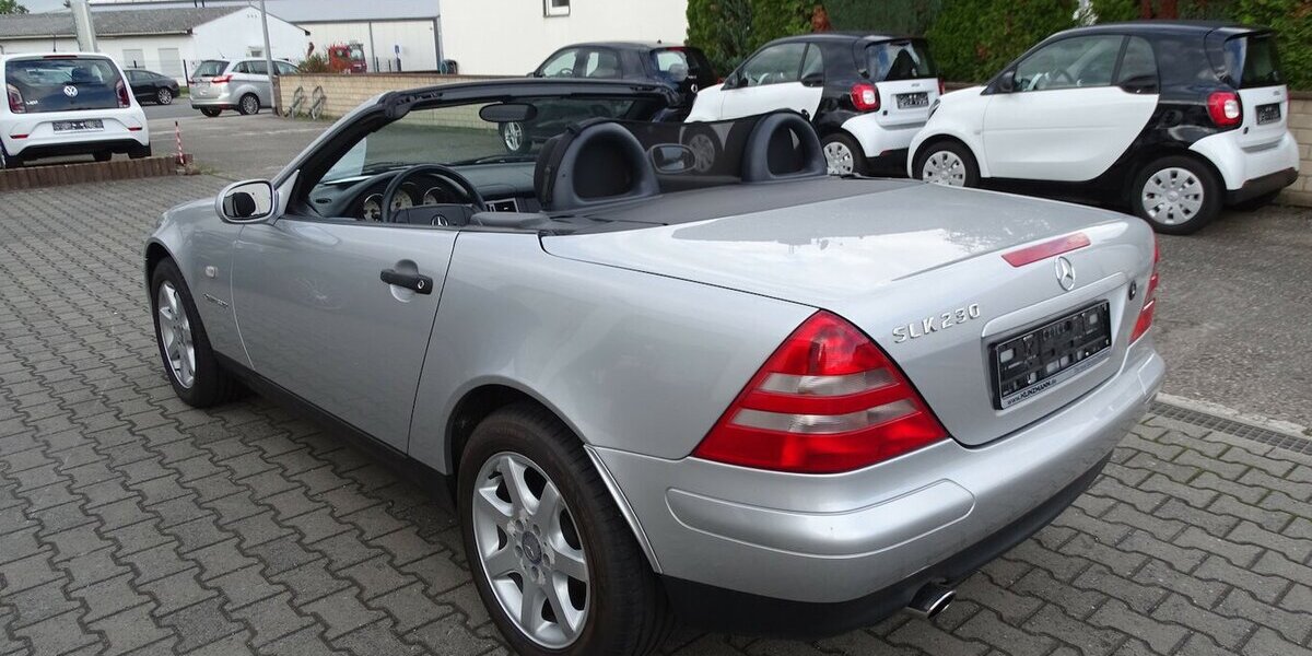 Mercedes-Benz SLK 230 sehr guter Zustand Automatik, Klima, Navig 96.902 km 7.900 &euro; Rodgau 63110