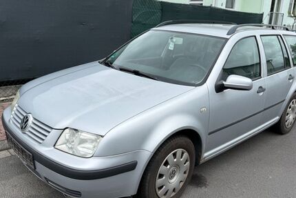 VW Bora 257.300 km 2.150 &euro; Hanau 63452