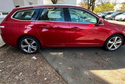 Peugeot 308 186.000 km 5.750 &euro; Friedberg 61169